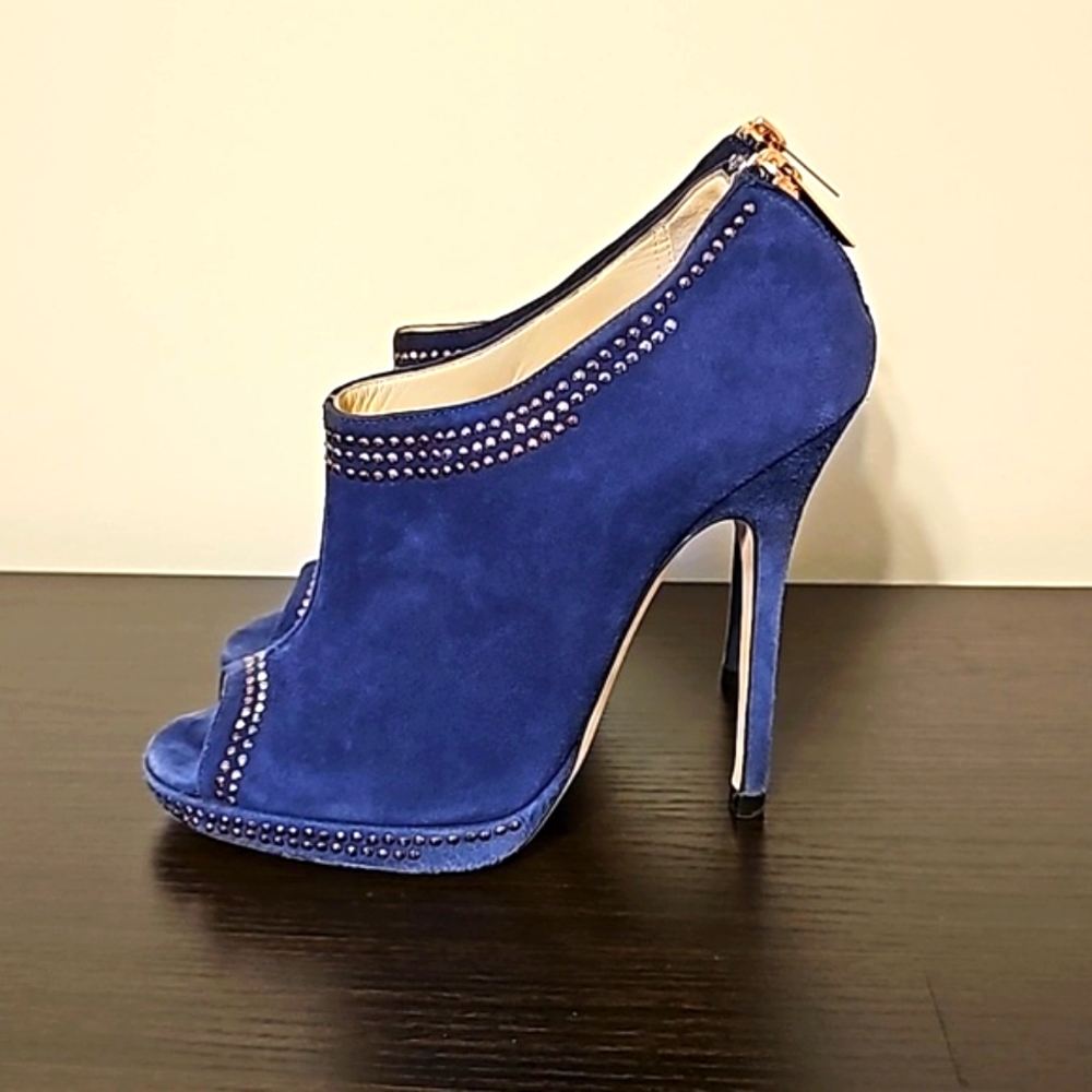 😱Jimmy Choo Suede Heels